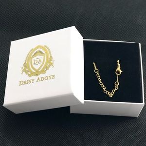 Dessy Adoye Jewelry - 14K Gold Plated Name Necklace - Scarlett Dessy Adoye Jewelry - 14K Gold Plated Name Necklace - Scarlett